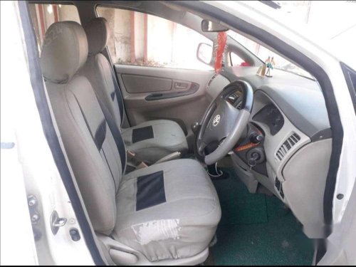 Used Toyota Innova 2.5 GX 8 STR 2011 MT for sale in Gorakhpur 