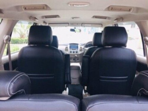 Toyota Innova 2012 MT for sale in New Delhi