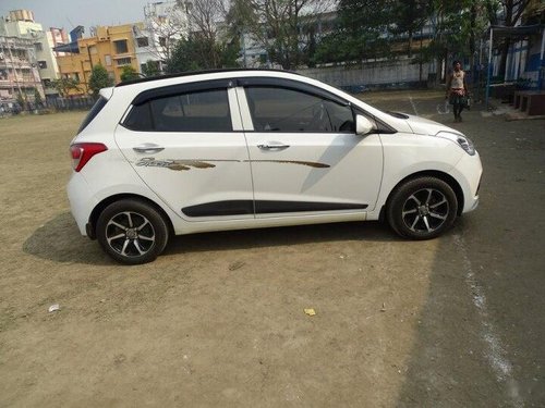 Hyundai Grand i10 Sportz 2015 MT for sale in Kolkata