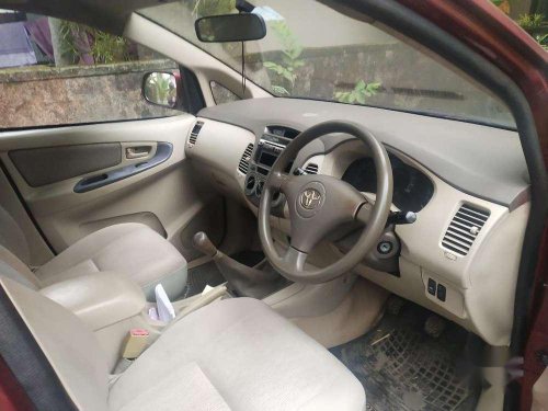 Used 2006 Toyota Innova MT for sale in Kochi 