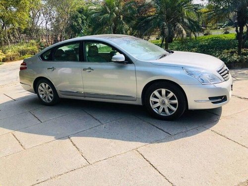 Used 2013 Nissan Teana AT for sale in New Delhi