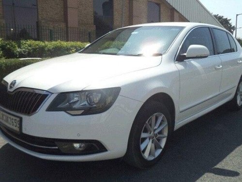 Used 2015 Skoda Superb 1.8 TSI AT for sale in New Delhi