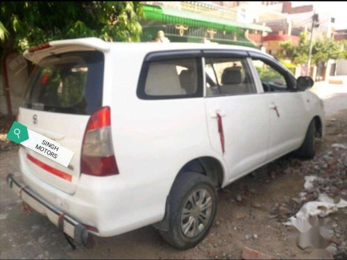 Used Toyota Innova 2.5 GX 8 STR 2011 MT for sale in Gorakhpur 