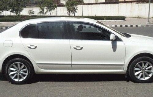 Used 2015 Skoda Superb 1.8 TSI AT for sale in New Delhi