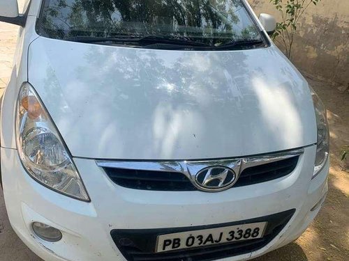 Used Hyundai i20 2011 MT for sale in Kapurthala 