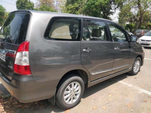 Toyota Innova 2.5 VX 7 STR 2014 MT for sale in Chandigarh