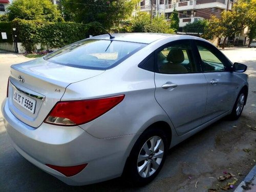 Hyundai Verna 1.6 CRDI 2015 MT for sale in New Delhi