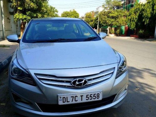 Hyundai Verna 1.6 CRDI 2015 MT for sale in New Delhi