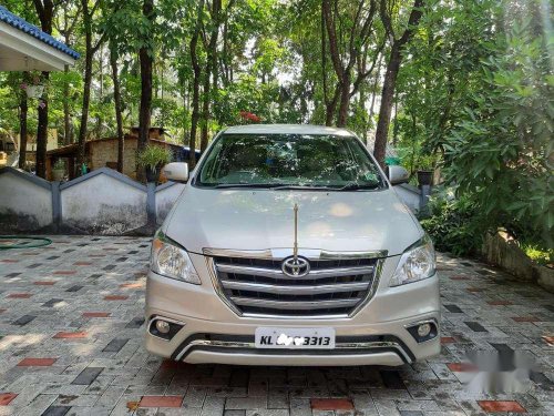 Used 2014 Toyota Innova MT for sale in Kochi 