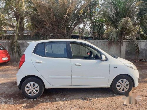 Hyundai i10 Sportz 1.2 2011 MT for sale in Surat