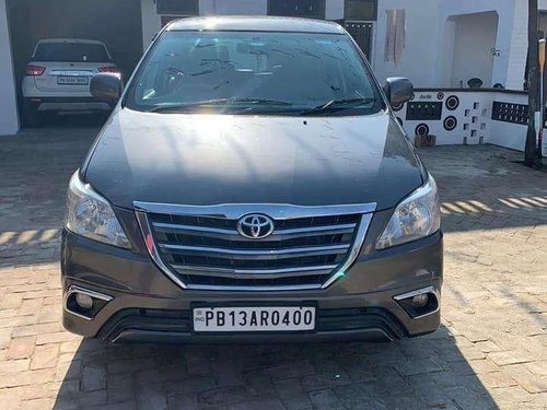 Used 2014 Toyota Innova MT for sale in Rampura Phul 