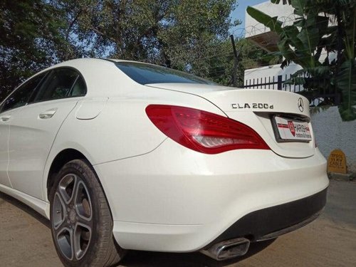 Used 2016 Mercedes Benz 200 AT for sale in New Delhi