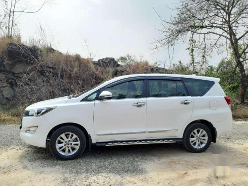 Used Toyota Innova Crysta 2016 MT for sale in Kochi 