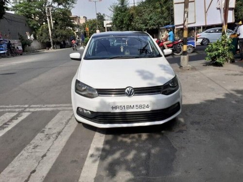 2016 Volkswagen Polo Diesel Comfortline 1.2L MT for sale in New Delhi