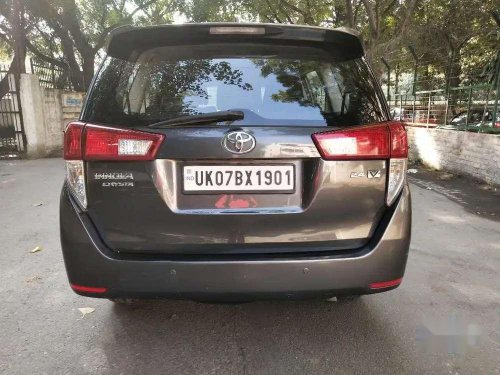 Toyota INNOVA CRYSTA 2.4 VX Manual, 2017, Diesel MT in Gurgaon