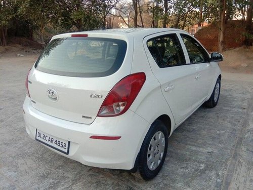 Hyundai i20 Magna Optional 1.4 CRDi 2014 MT in New Delhi 