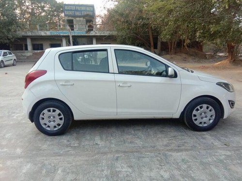 Hyundai i20 Magna Optional 1.4 CRDi 2014 MT in New Delhi 