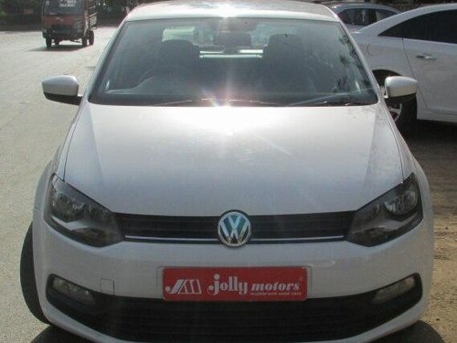 Volkswagen Polo 1.5 TDI Comfortline 2015 MT for sale in Ahmedabad 