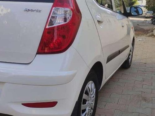 Hyundai I10 Sportz 1.1 iRDE2, 2014, Petrol MT in Ahmedabad 