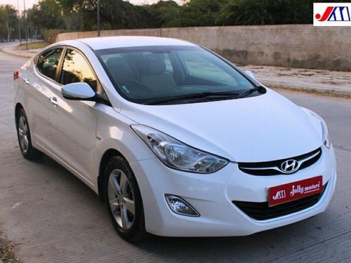 Hyundai Elantra CRDi SX 2014 MT for sale in Ahmedabad 