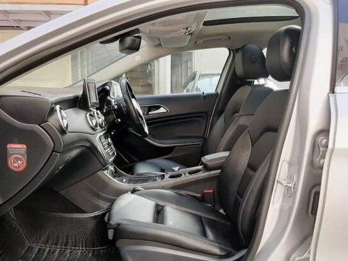 Used 2017 Mercedes Benz GLA Class AT for sale in New Delhi 