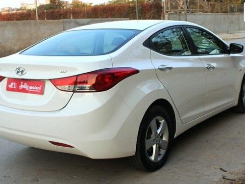 Hyundai Elantra CRDi SX 2014 MT for sale in Ahmedabad 