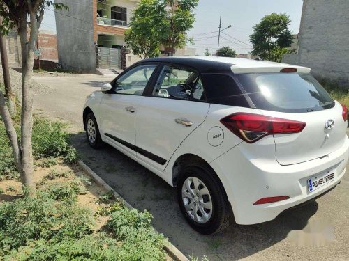 Used Hyundai i20 Sportz 1.4 CRDi 2015 MT for sale in Amritsar 