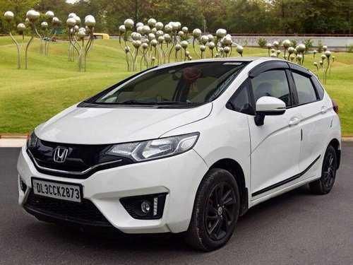 Used 2015 Honda Jazz MT for sale in New Delhi 