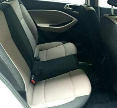 Used 2015 Hyundai i20 MT for sale in New Delhi 