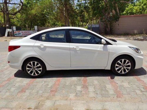 Hyundai Verna 1.6 SX VTVT 2014 MT for sale in Ahmedabad 