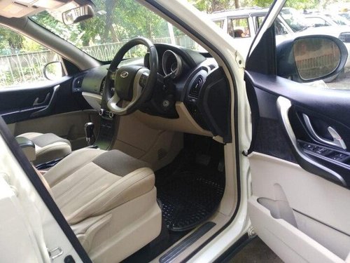 Used 2017 Mahindra XUV 500 AT for sale in New Delhi 