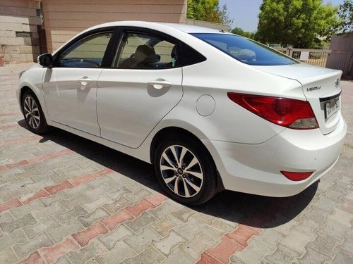 Hyundai Verna 1.6 SX VTVT 2014 MT for sale in Ahmedabad 