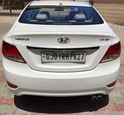 Hyundai Verna 1.6 SX VTVT 2014 MT for sale in Ahmedabad 