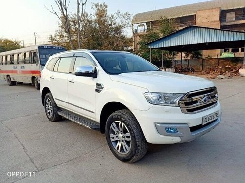 Used 2016 Ford Endeavour AT for sale in New Delhi 