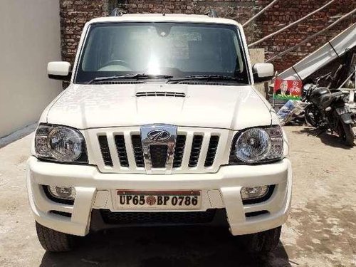 Mahindra Scorpio VLX 2015 MT for sale in Varanasi