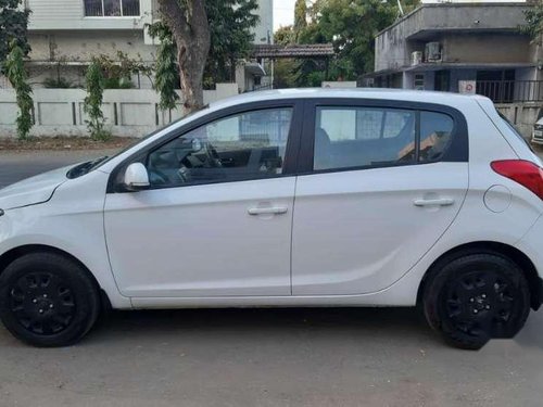 Hyundai I20, 2013, Diesel MT in Ahmedabad