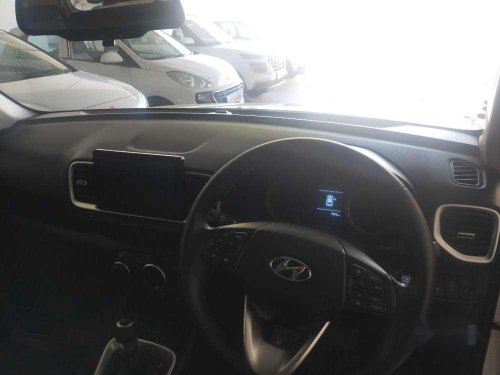 Hyundai Venue S Turbo DCT, 2019, Petrol AT in Panchkula