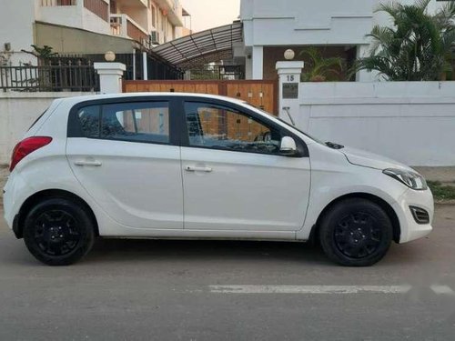 Hyundai I20, 2013, Diesel MT in Ahmedabad