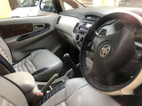 Used 2010 Toyota Innova MT for sale in Lucknow