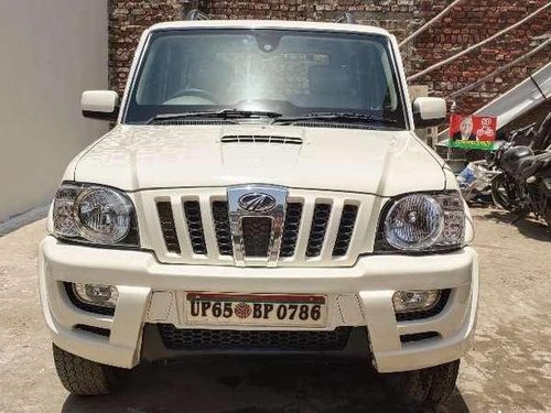 Mahindra Scorpio VLX 2015 MT for sale in Varanasi