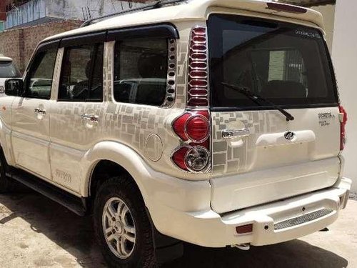 Mahindra Scorpio VLX 2015 MT for sale in Varanasi