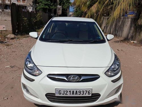 Hyundai Verna Fluidic 1.6 CRDi SX Opt, 2012, Diesel MT in Surat