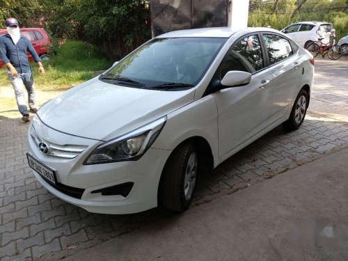 Hyundai Fluidic Verna 2016 MT for sale in Chandigarh