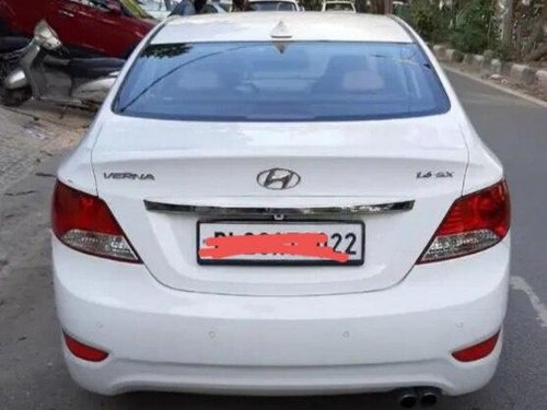 Used 2014 Hyundai Verna 1.6 SX AT for sale in New Delhi
