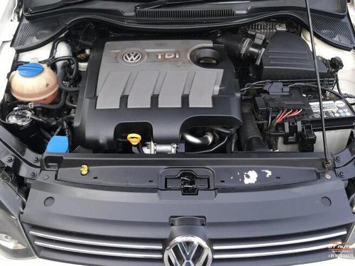 Volkswagen Vento 1.5 TDI Highline 2013 MT for sale in Thane 