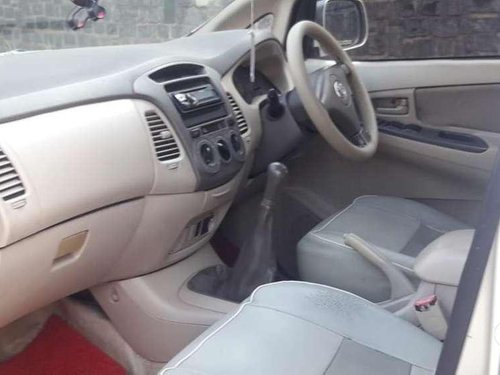 Toyota Innova 2008 MT for sale in Kochi