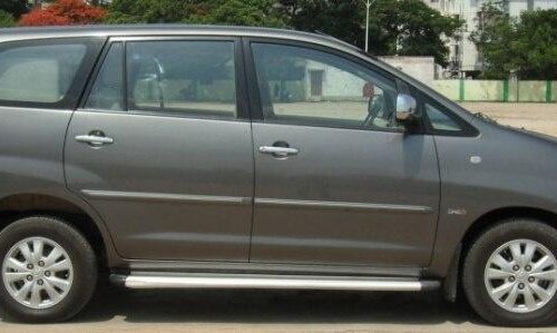 2011 Toyota Innova 2.5 V Diesel 8-seater MT for sale in Coimbatore