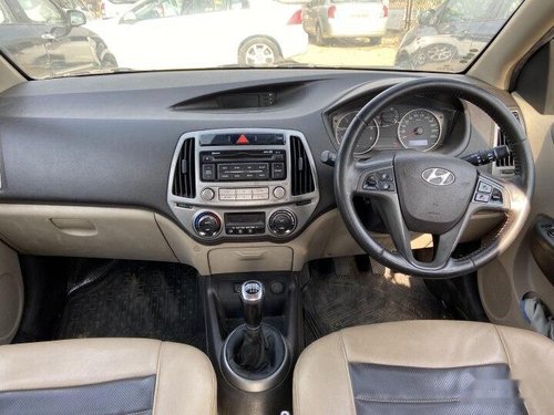 Used 2014 Hyundai i20 Sportz 1.4 CRDi MT for sale in Hyderabad