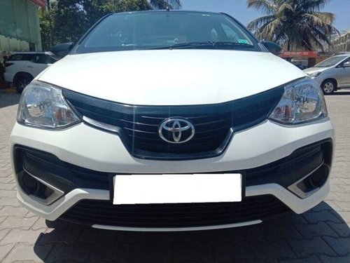 Used Toyota Etios Liva 1.2 VX 2017 MT for sale in Bangalore 