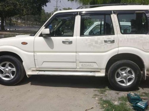 Used 2011 Mahindra Scorpio VLX MT for sale in Greater Noida